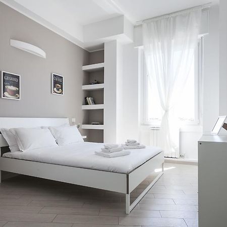 Italianway-Sammartini Apartment มิลาน ภายนอก รูปภาพ
