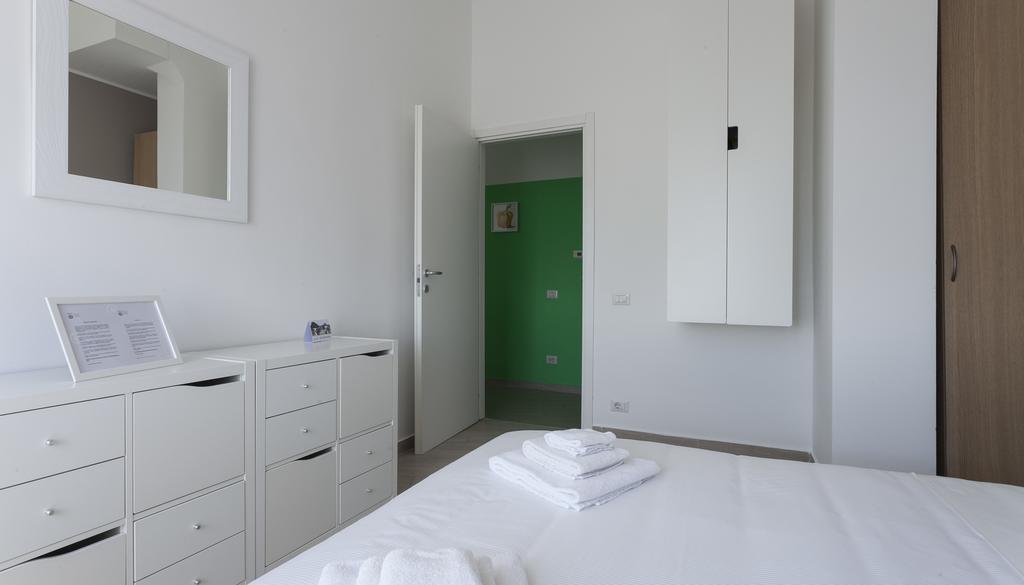 Italianway-Sammartini Apartment มิลาน ภายนอก รูปภาพ