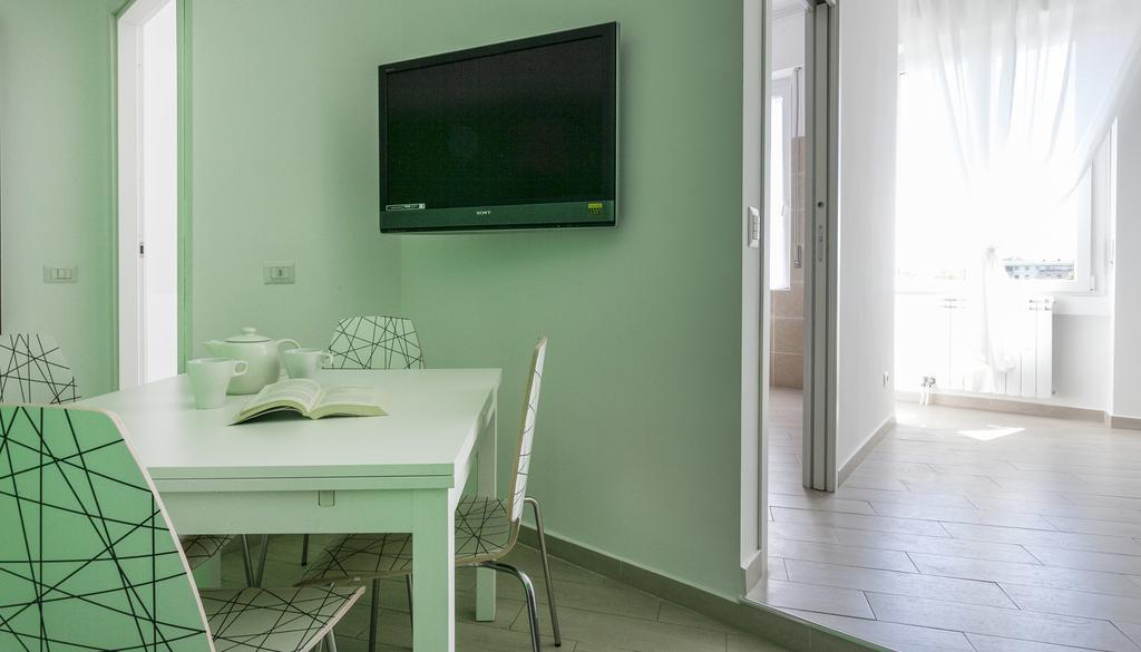 Italianway-Sammartini Apartment มิลาน ภายนอก รูปภาพ